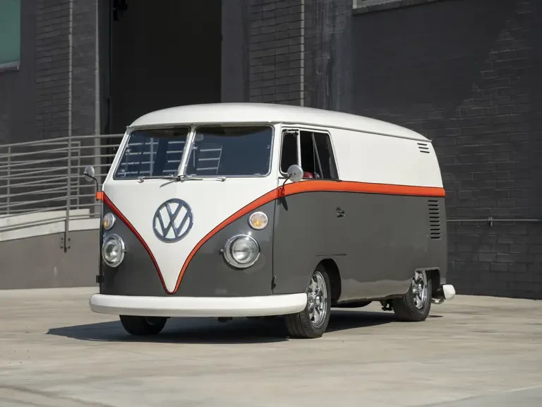 1963 Volkswagen Split-Window Bus - Image 10 of 31