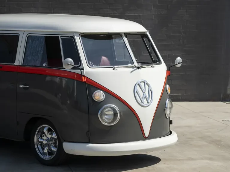 1963 Volkswagen Split-Window Bus - Image 30 of 31