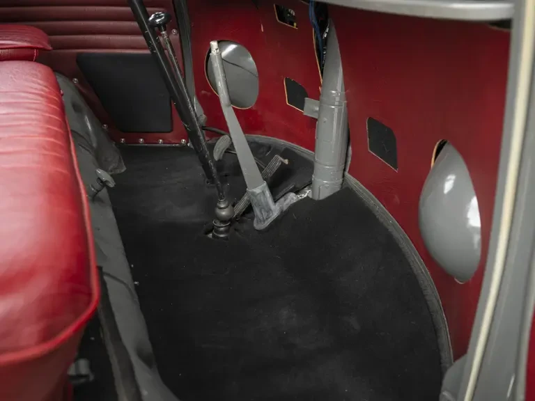 1963 Volkswagen Split-Window Bus - Image 15 of 31