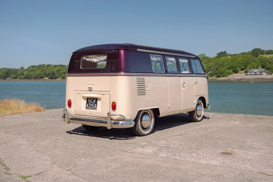 1963 Volkswagen Split-Window Bus - Image 18 of 30