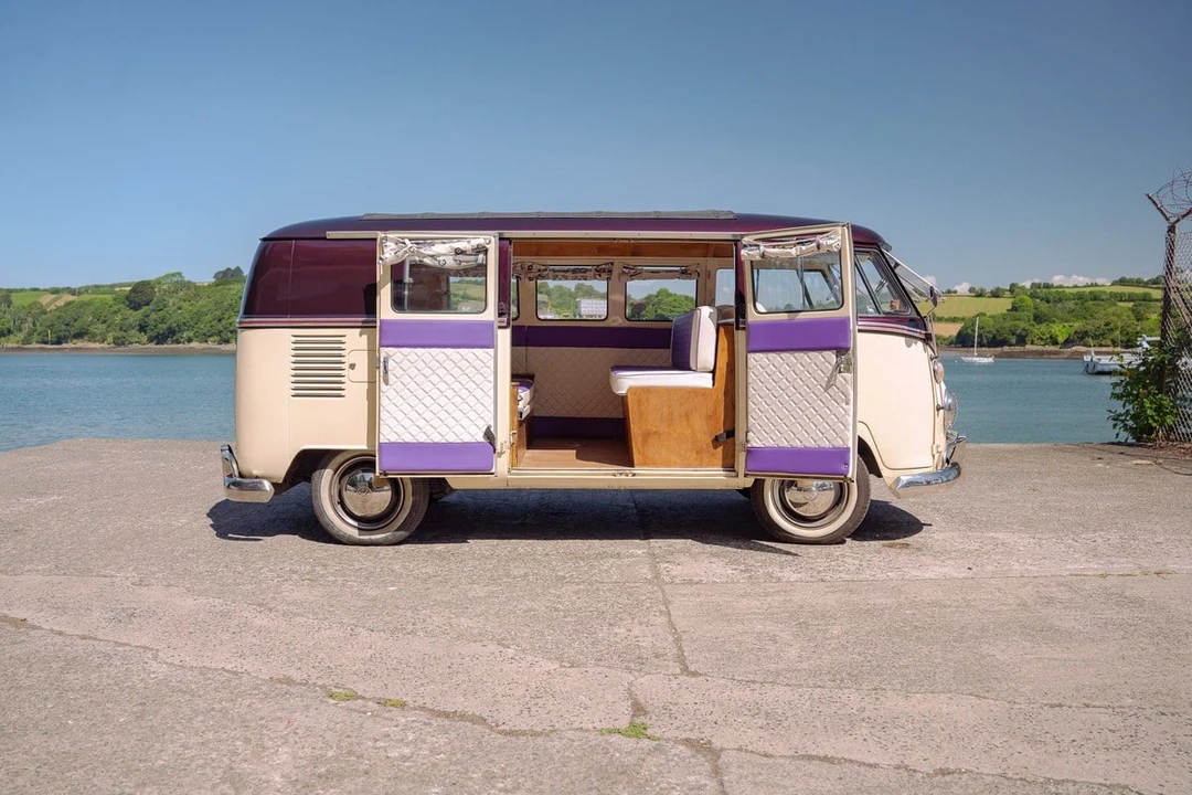 1963 Volkswagen Split-Window Bus - Image 12 of 30