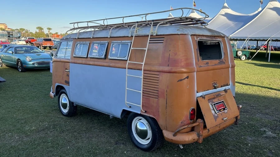 1963 Volkswagen Split-Window Bus - Image 4 of 6
