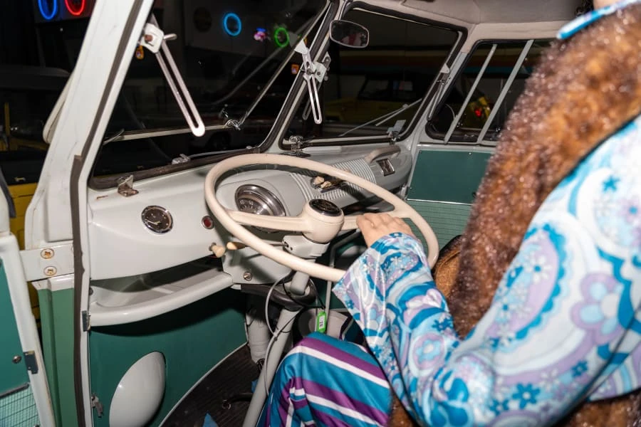 1963 Volkswagen Split-Window Bus - Image 13 of 16