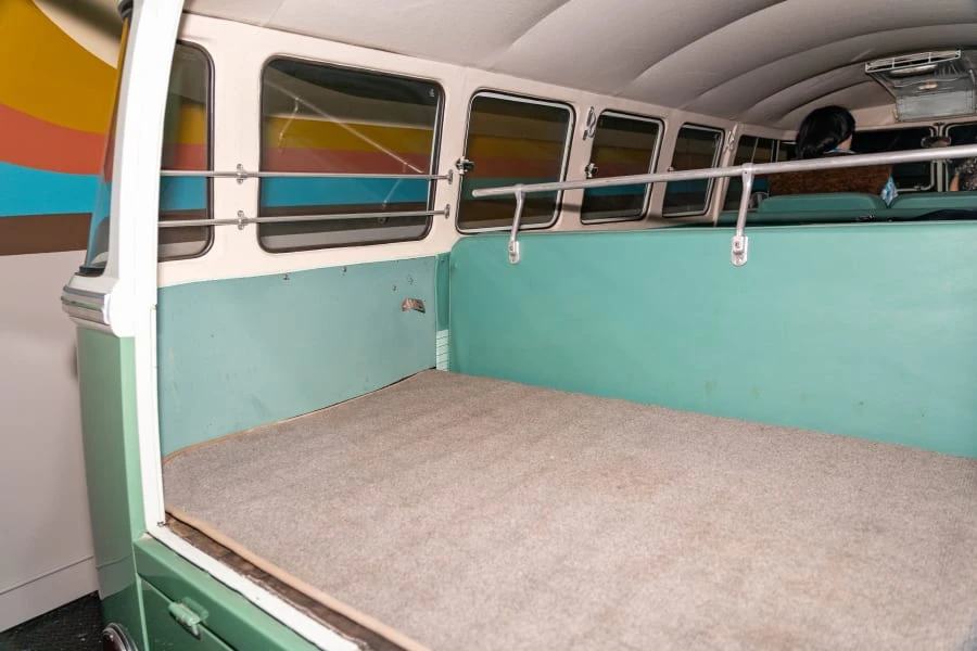 1963 Volkswagen Split-Window Bus - Image 12 of 16