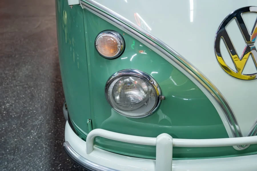 1963 Volkswagen Split-Window Bus - Image 7 of 16