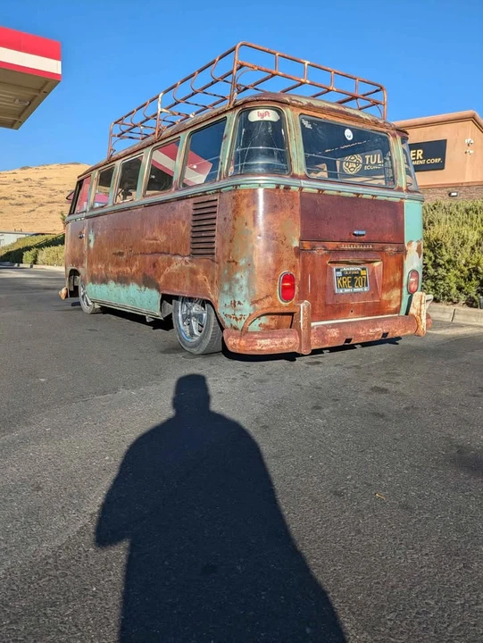 1963 Volkswagen Split-Window Bus - Image 4 of 18