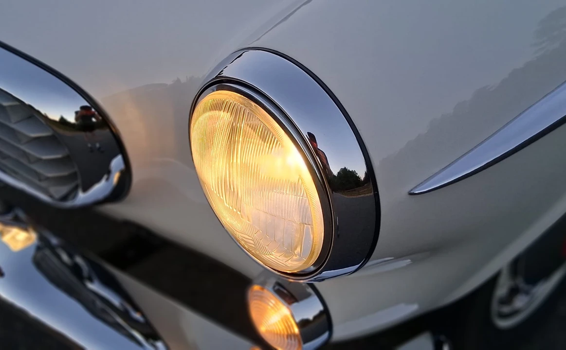 1963 Volvo 1800S - Image 29 of 31