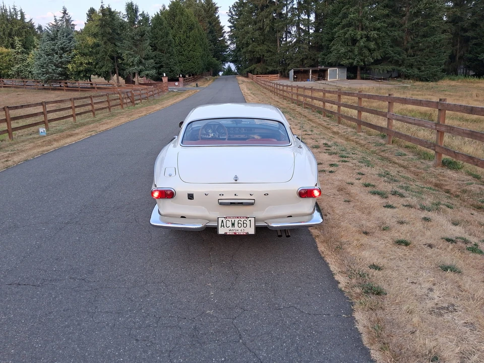 1963 Volvo 1800S - Image 13 of 31