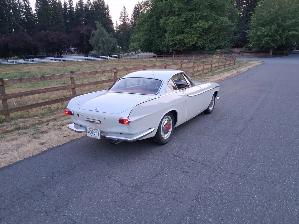 1963 Volvo 1800S - Image 16 of 31