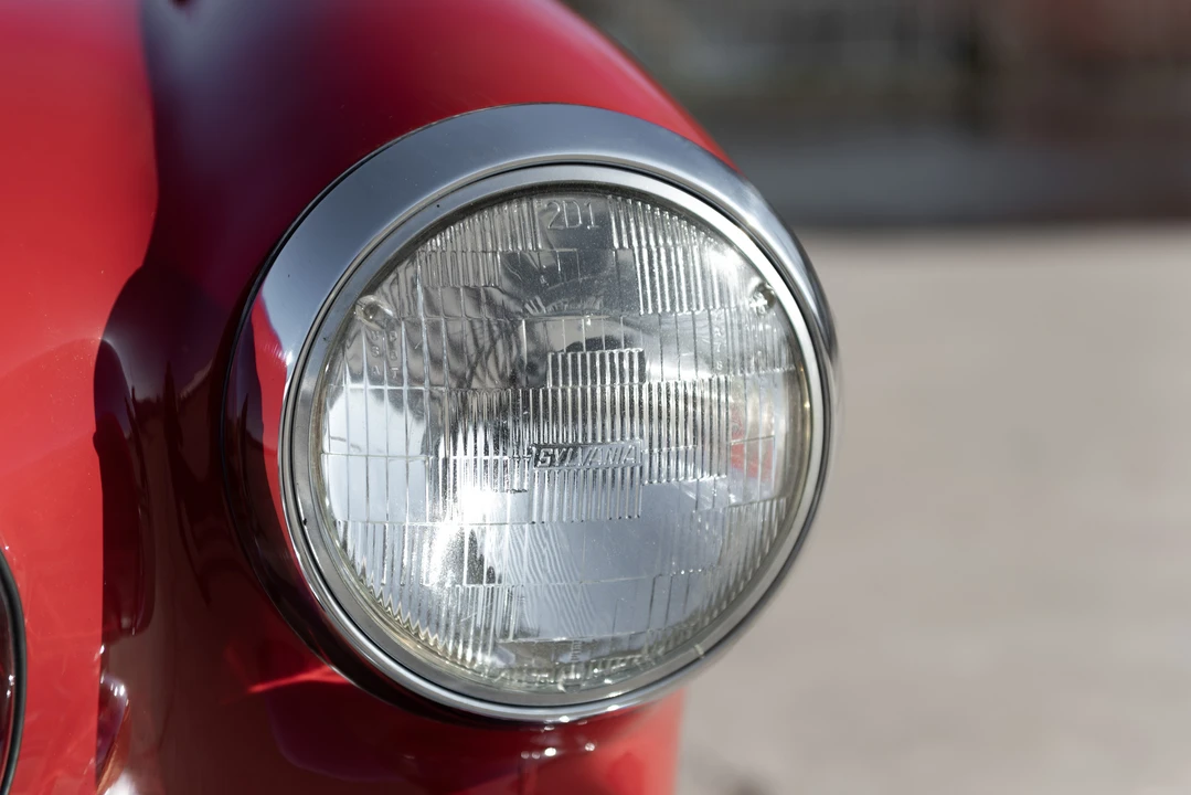 1963 Volvo 1800S - Image 13 of 31