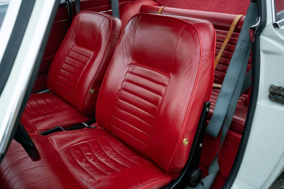 1963 Volvo 1800S - Image 21 of 29