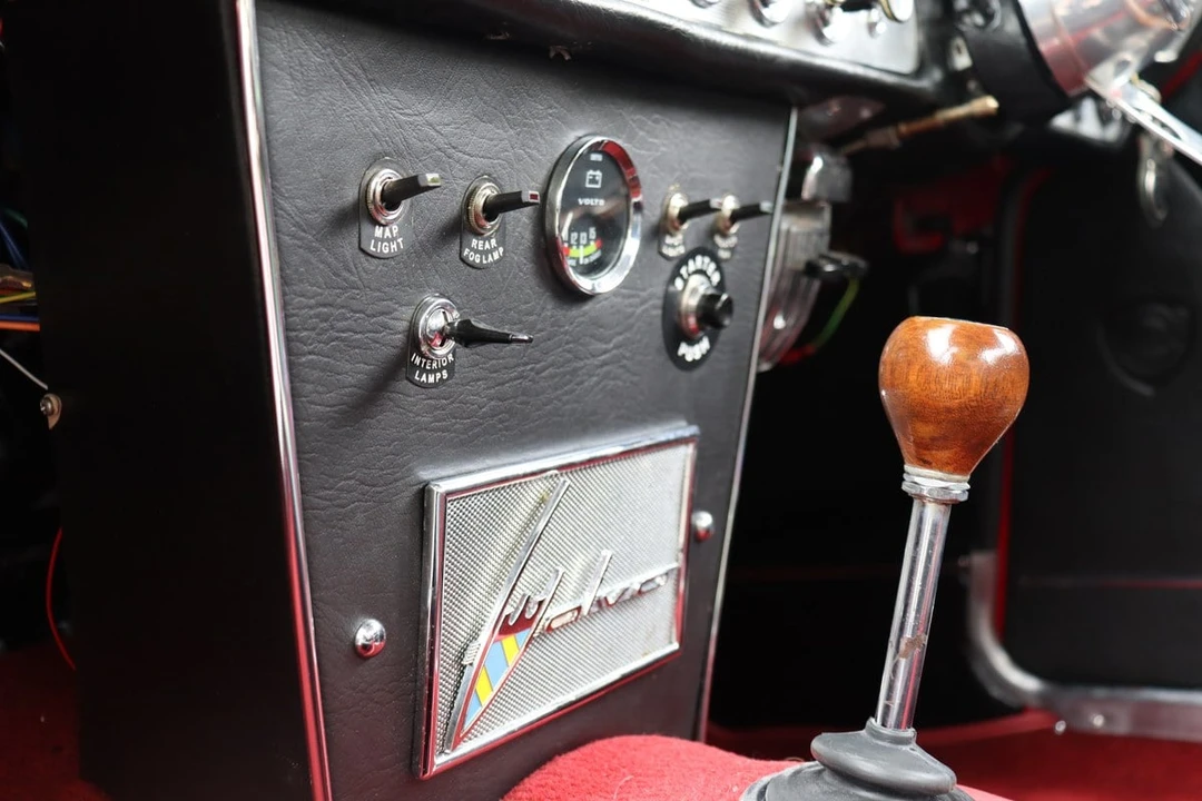 1963 Volvo 1800S - Image 22 of 31