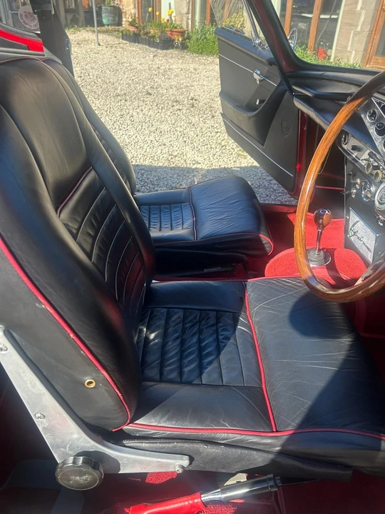 1963 Volvo 1800S - Image 25 of 31