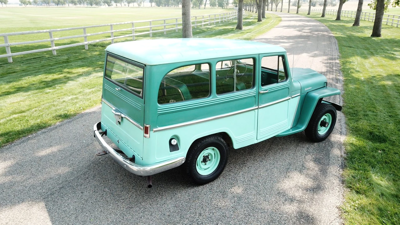 1963 Willys Jeep Wagon - Image 15 of 31