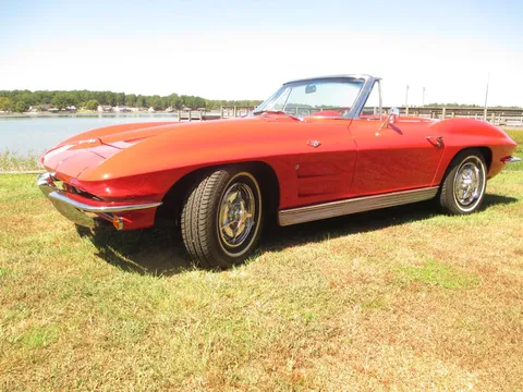 1963 Chevrolet Corvette Stingray Convertible