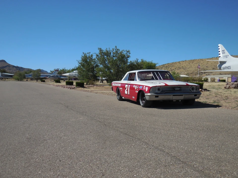 1963 Ford Galaxie 427 2nd Gen - Image 4 of 31