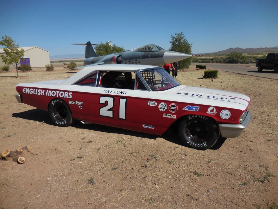 1963 Ford Galaxie 427 2nd Gen - Image 9 of 31