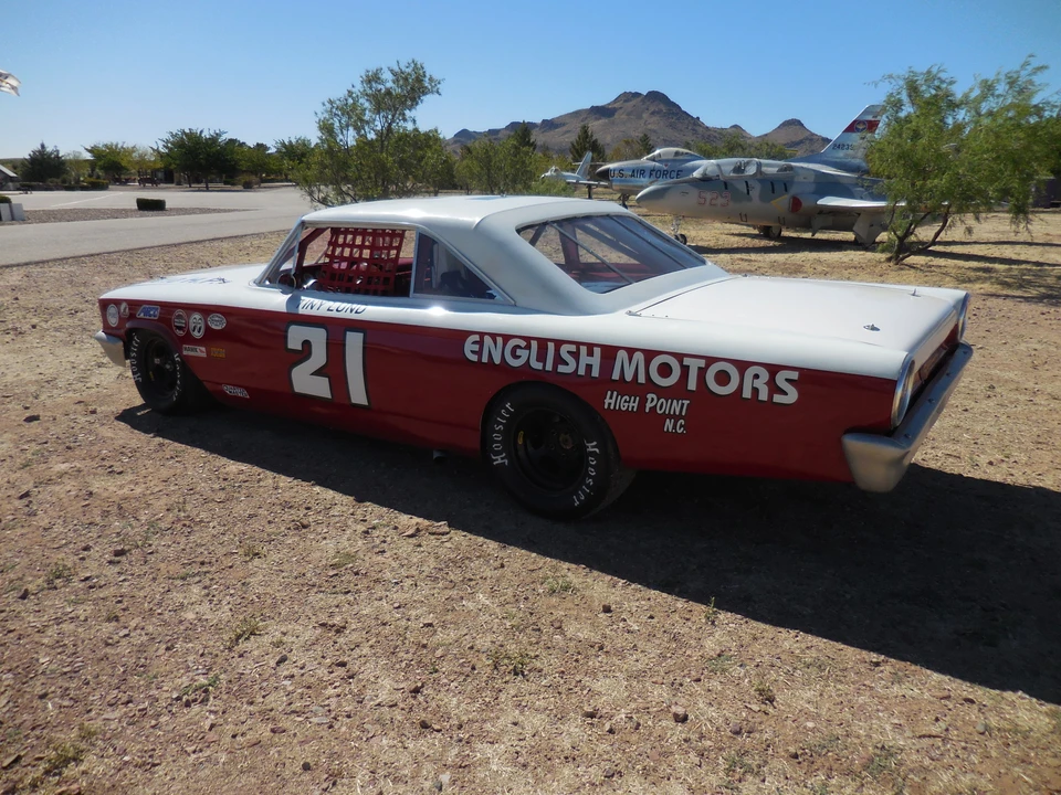 1963 Ford Galaxie 427 2nd Gen - Image 15 of 31