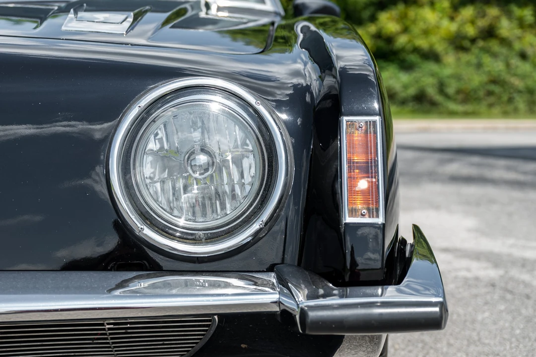1963 Studebaker Avanti - Image 12 of 31