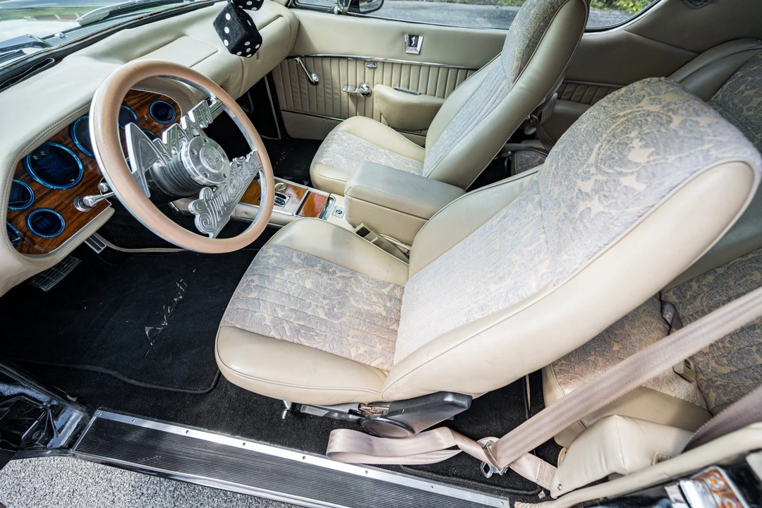 1963 Studebaker Avanti - Image 24 of 31