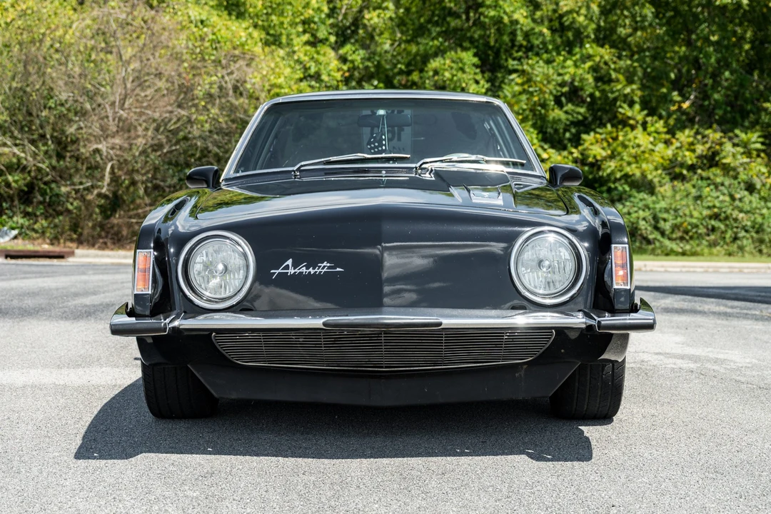 1963 Studebaker Avanti - Image 3 of 31