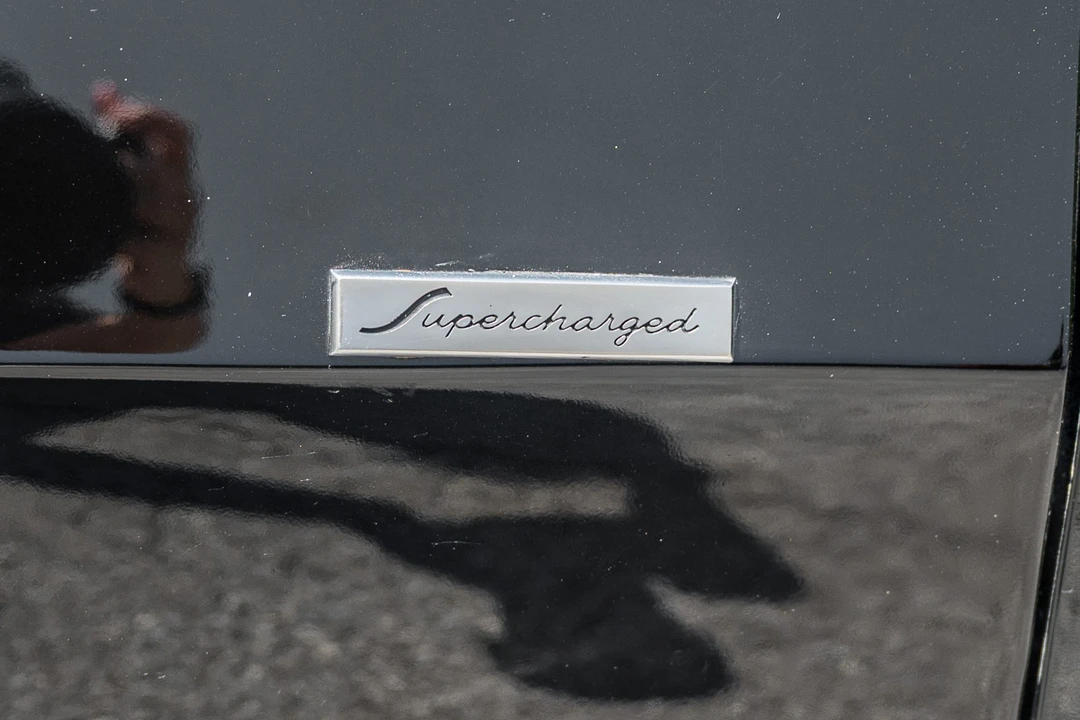 1963 Studebaker Avanti - Image 17 of 31