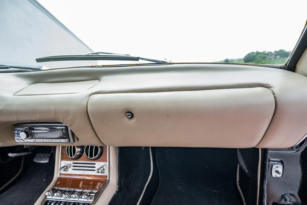 1963 Studebaker Avanti - Image 28 of 31