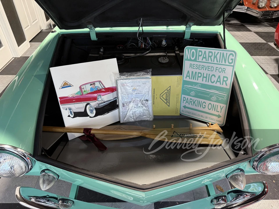 1964 Amphicar Model 770 - Image 8 of 31