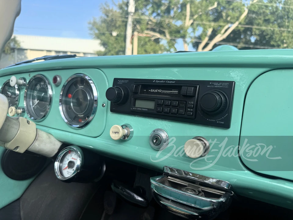 1964 Amphicar Model 770 - Image 15 of 31