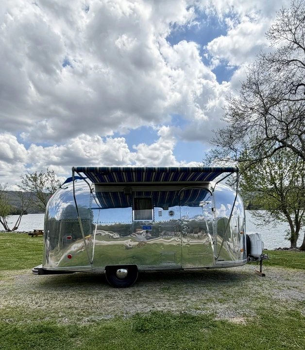 1964 Airstream - Image 11 of 31