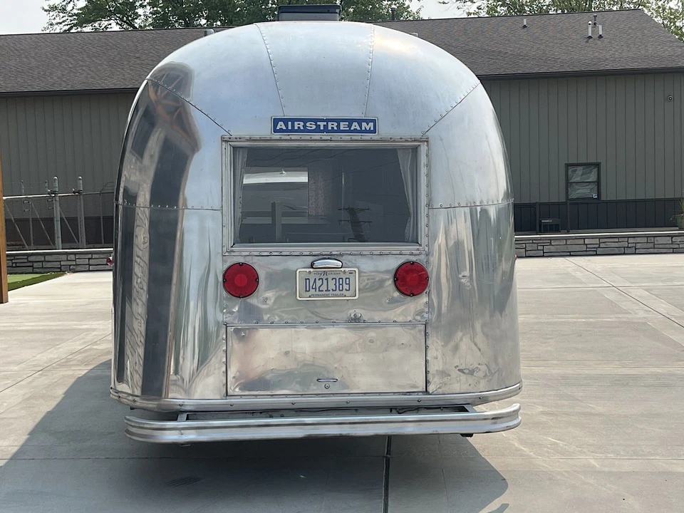 1964 Airstream - Image 3 of 31
