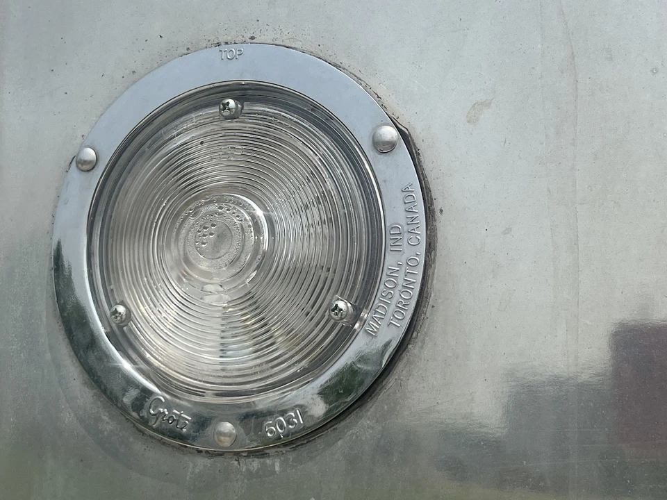 1964 Airstream - Image 9 of 31