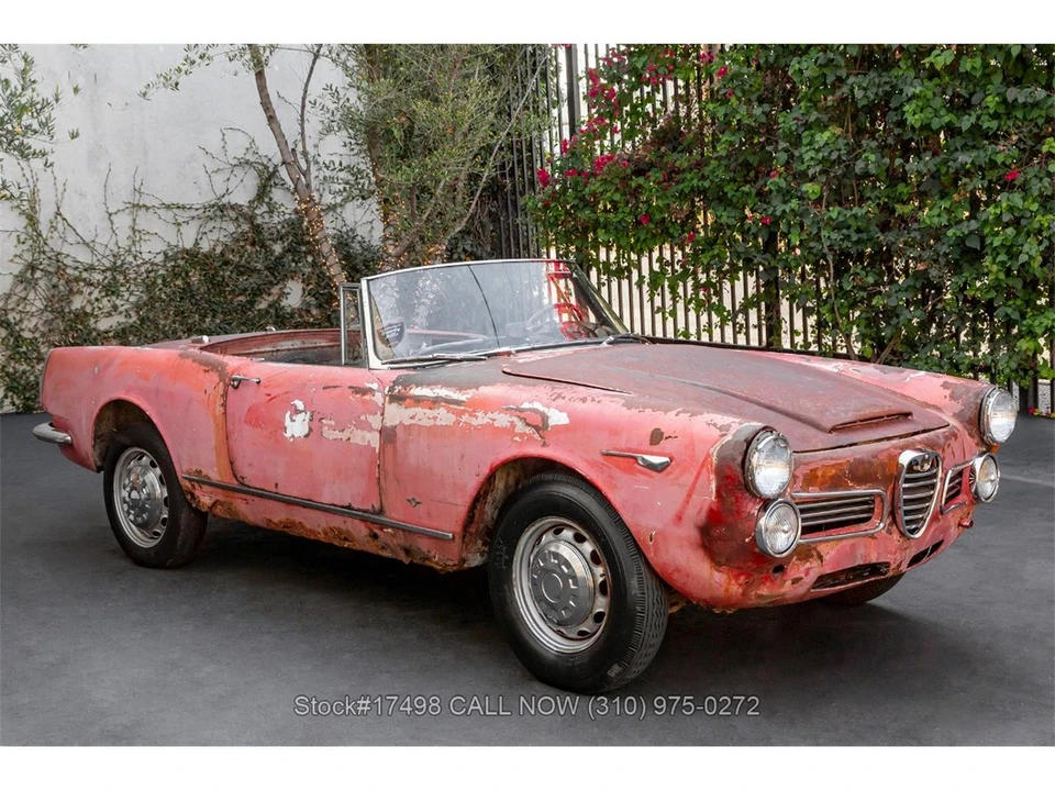 1964 Alfa Romeo 2600 - Image 2 of 31