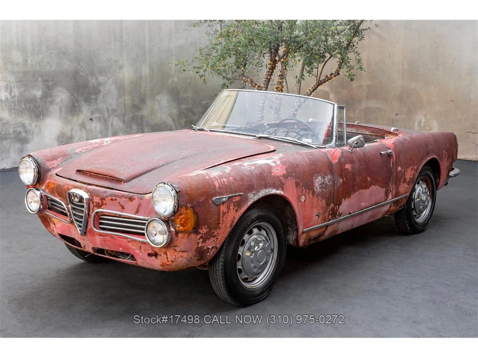 1964 Alfa Romeo 2600 - Image 7 of 31