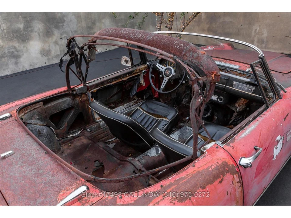 1964 Alfa Romeo 2600 - Image 13 of 31
