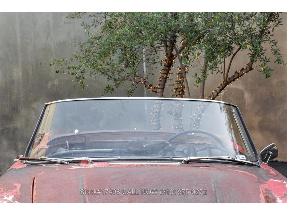 1964 Alfa Romeo 2600 - Image 8 of 31