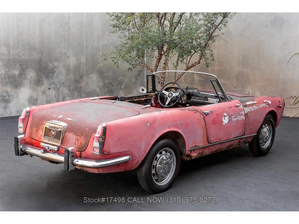1964 Alfa Romeo 2600 - Image 4 of 31