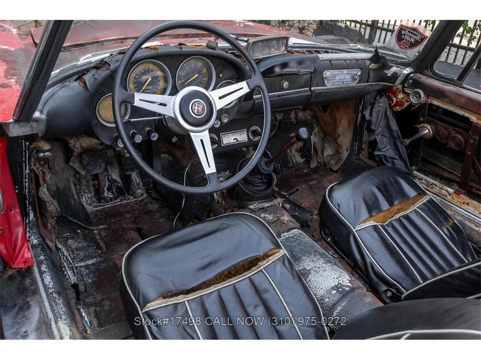 1964 Alfa Romeo 2600 - Image 17 of 31