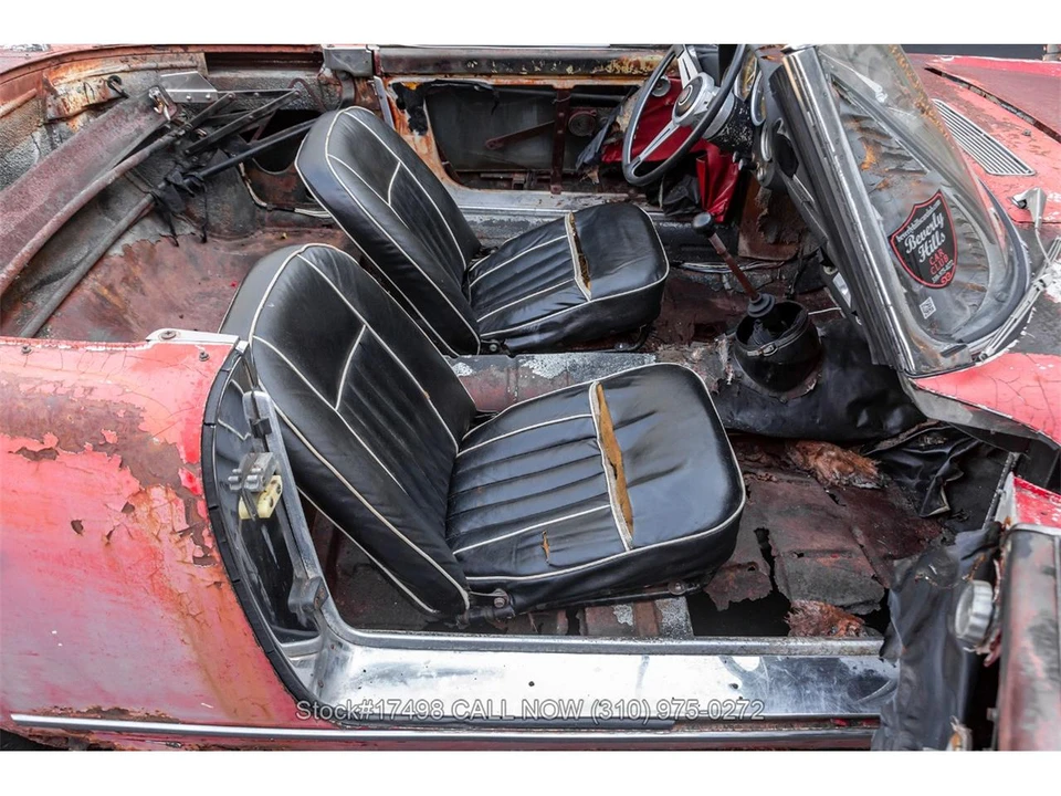 1964 Alfa Romeo 2600 - Image 21 of 31