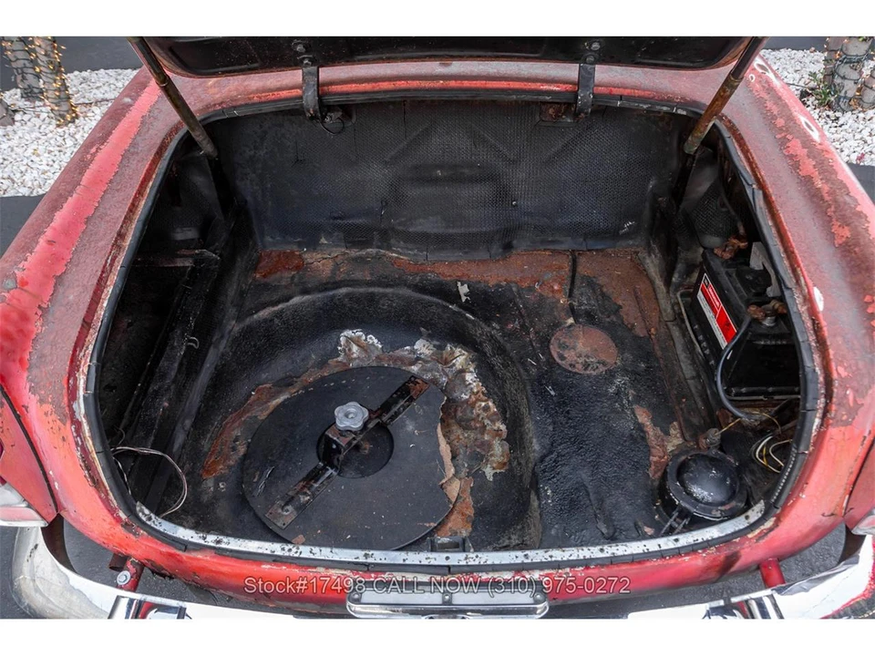 1964 Alfa Romeo 2600 - Image 25 of 31