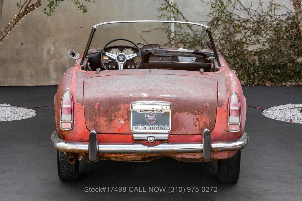 1964 Alfa Romeo 2600 - Image 6 of 12