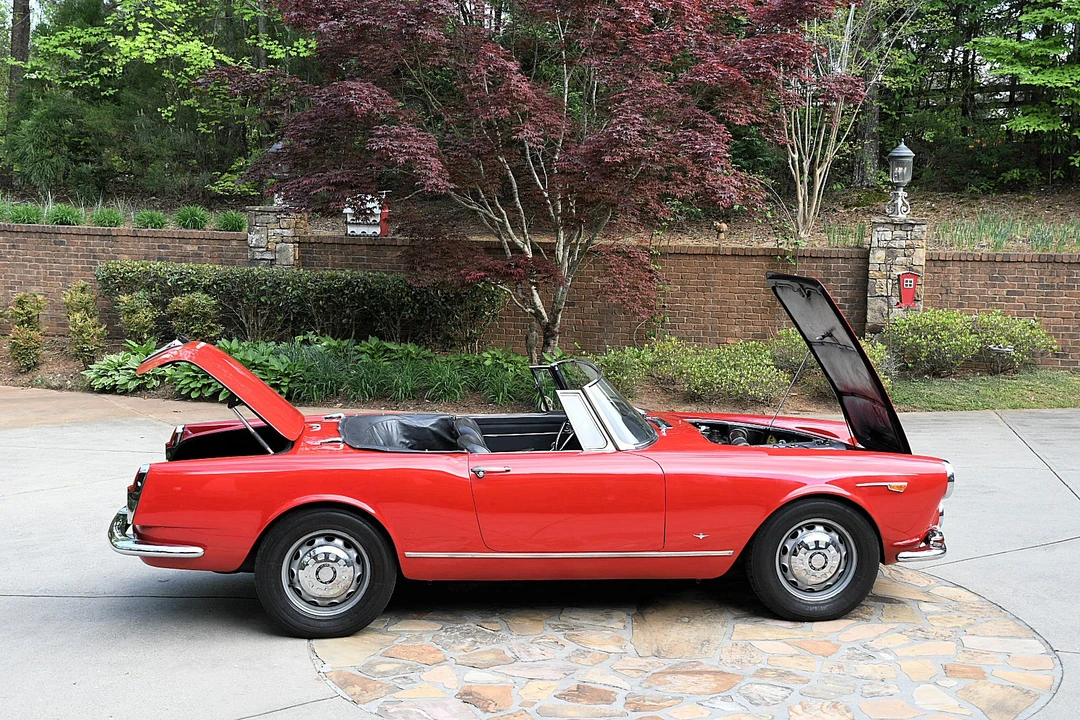 1964 Alfa Romeo 2600 - Image 27 of 31