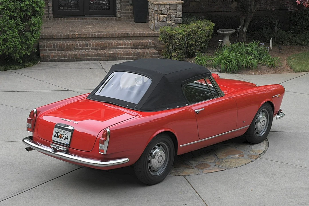 1964 Alfa Romeo 2600 - Image 9 of 31