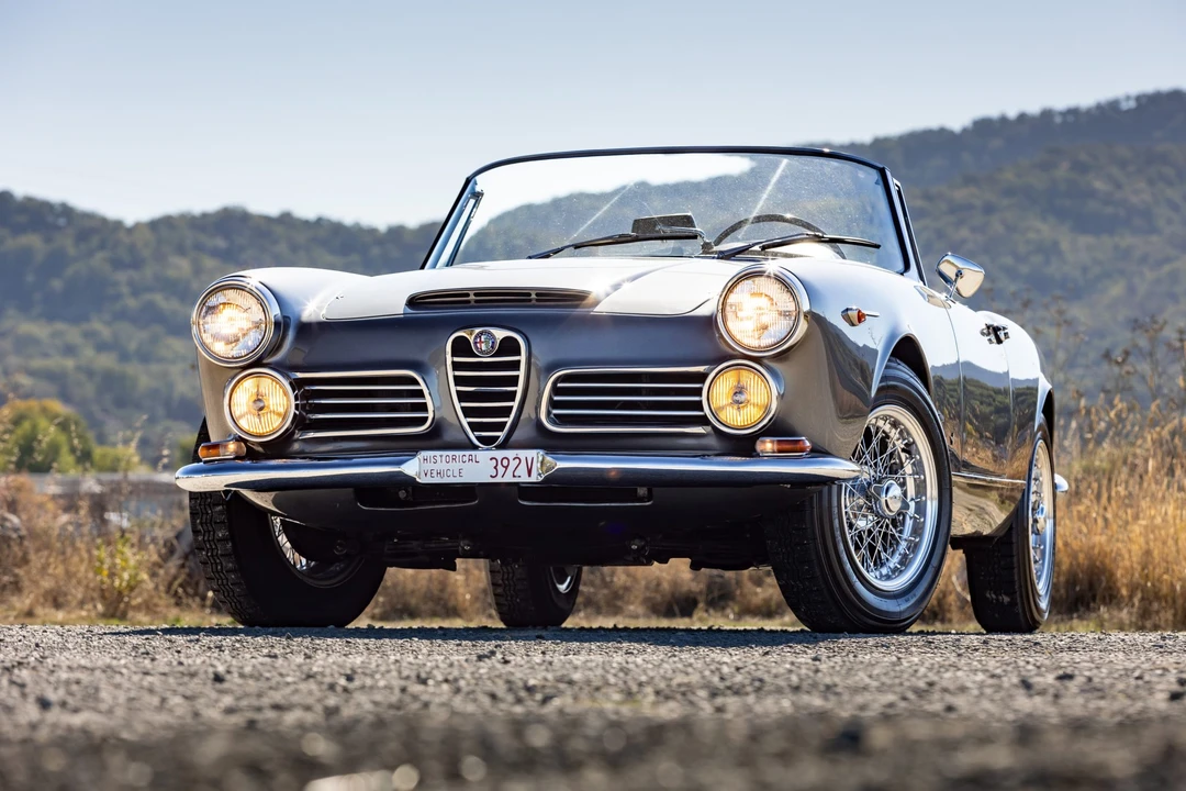 1964 Alfa Romeo 2600 - Image 11 of 31