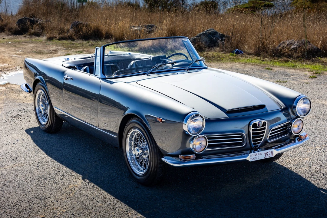 1964 Alfa Romeo 2600 - Image 14 of 31