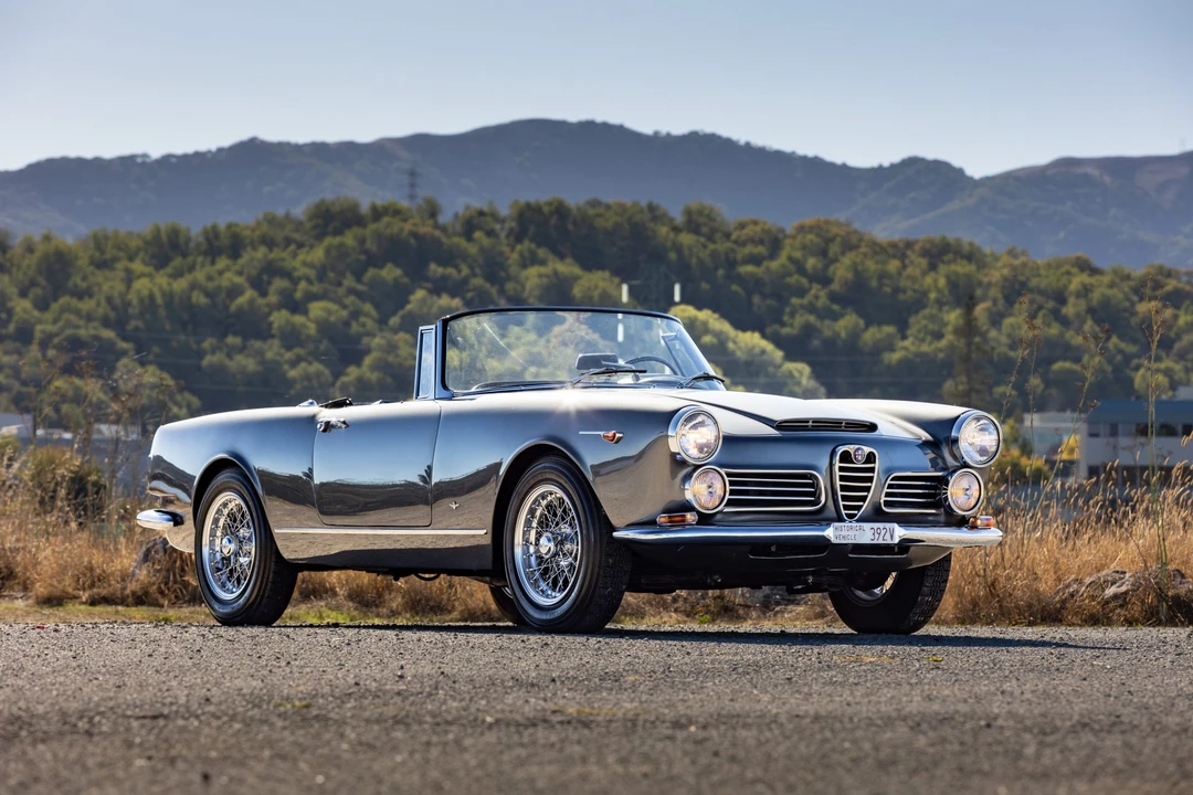 1964 Alfa Romeo 2600 - Image 15 of 31