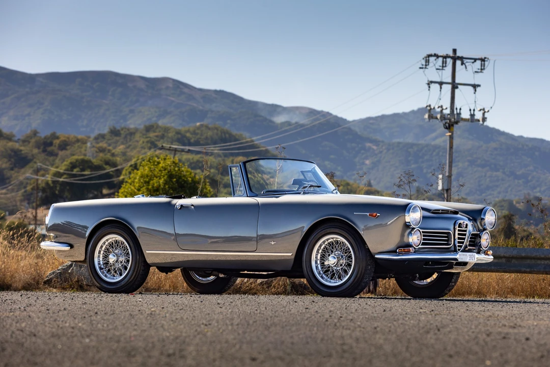 1964 Alfa Romeo 2600 - Image 17 of 31