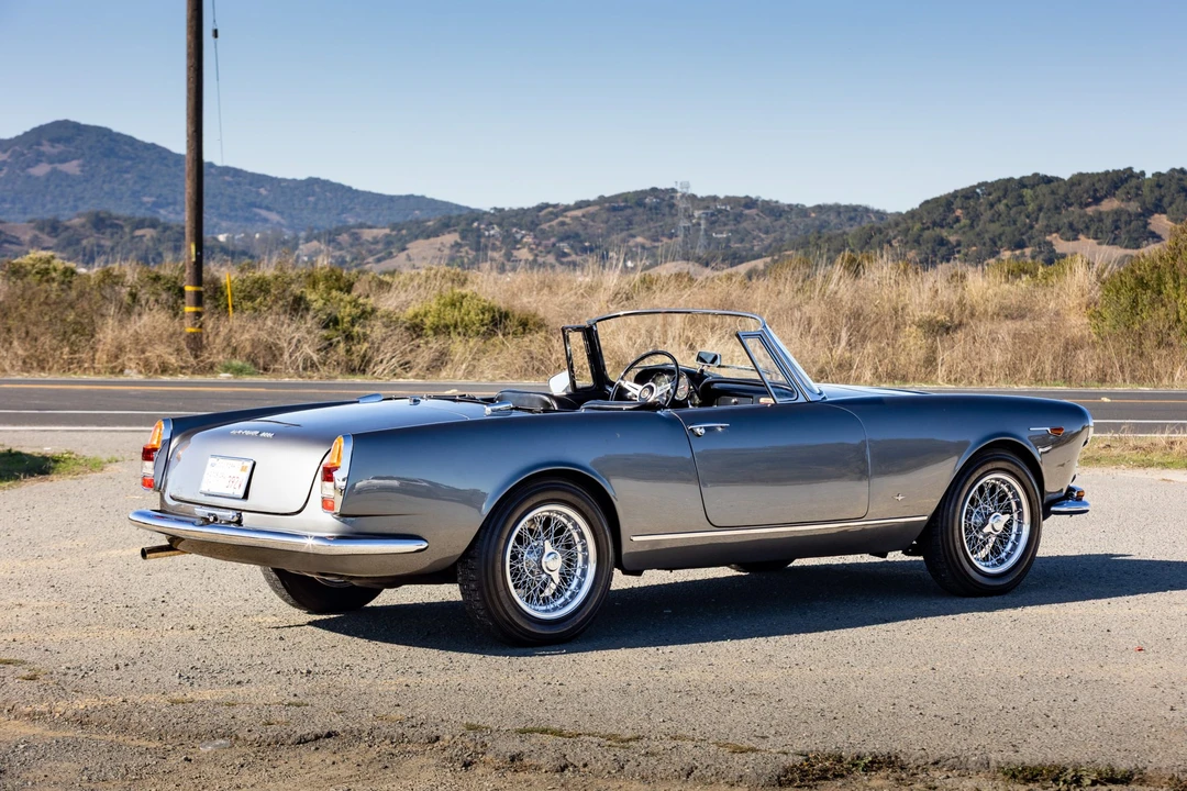 1964 Alfa Romeo 2600 - Image 25 of 31