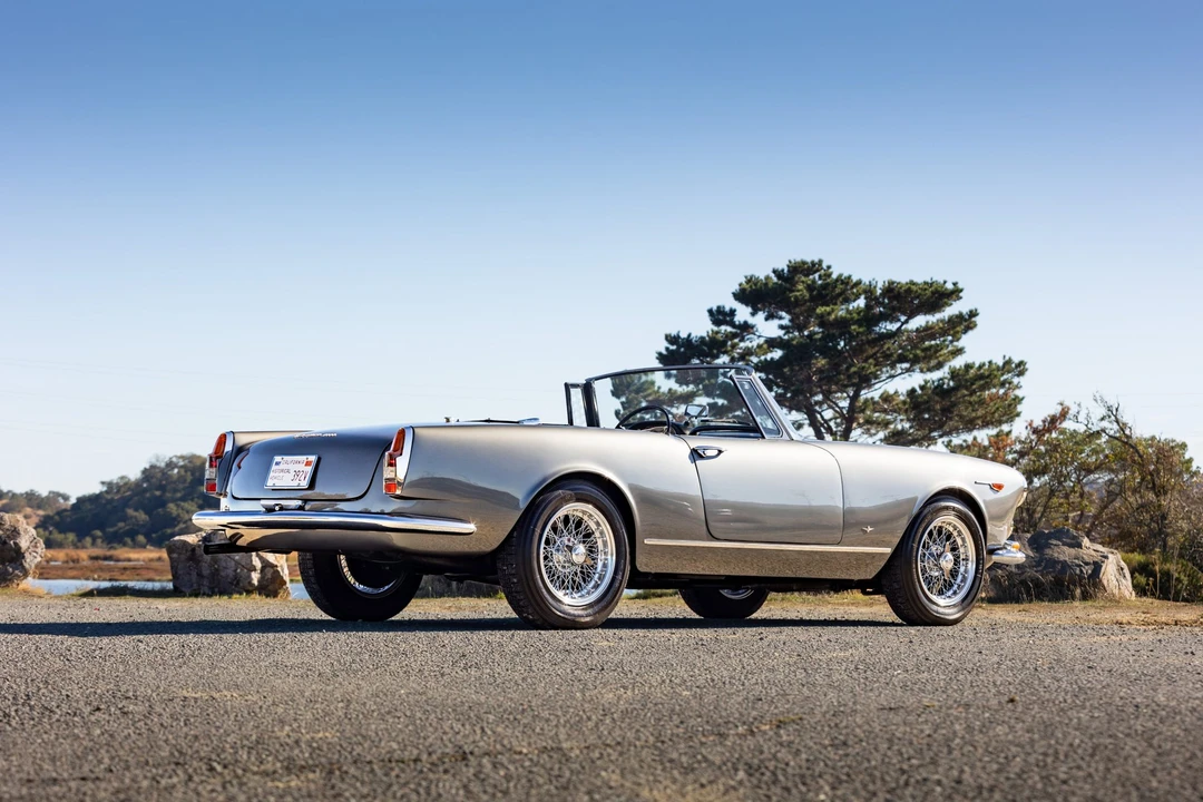 1964 Alfa Romeo 2600 - Image 22 of 31