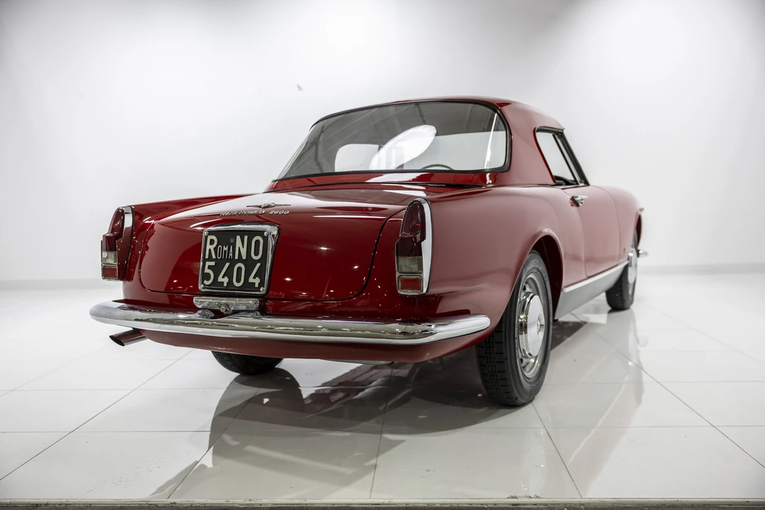 1964 Alfa Romeo 2600 - Image 8 of 31